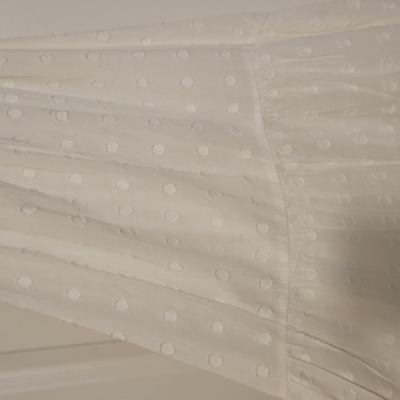 Minkpink White Maxi Dress - Picture 5 of 7